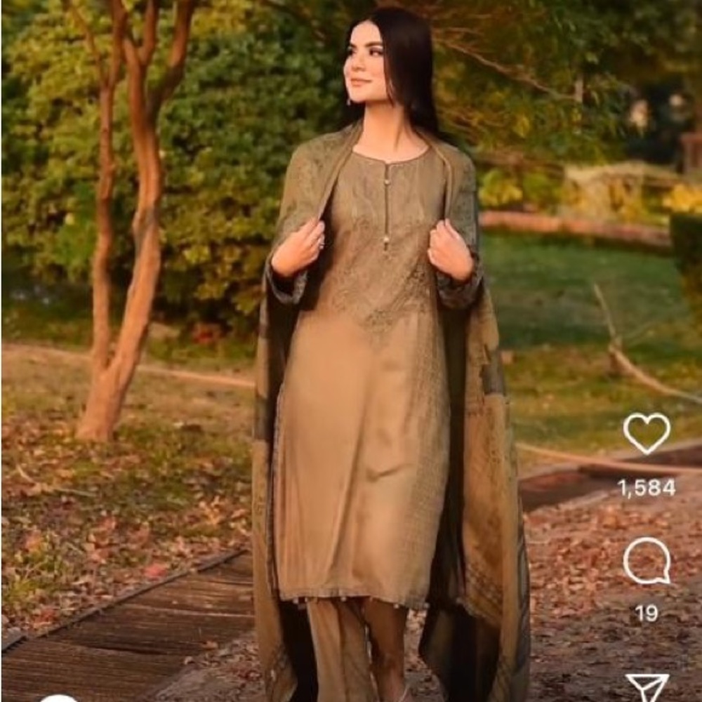 Maria B dress - Picture 4 of 15